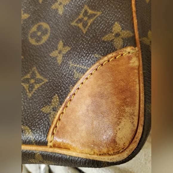 Louis Vuitton large monogram zipped travel bag or briefcase - Picture 13 of 14